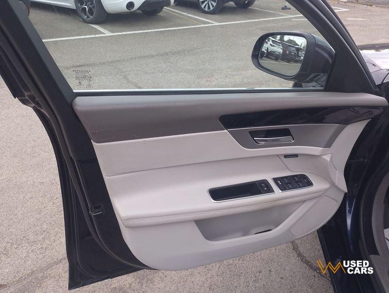 Jaguar XF 2.0D 240cv 4WD PORTFOLIO AUTO