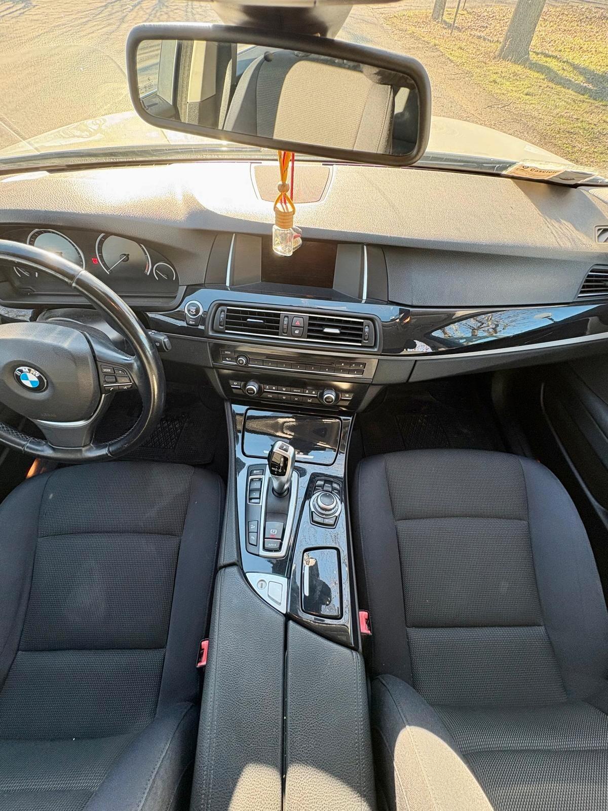 Bmw 530d xDrive 258CV Touring Business Automatic