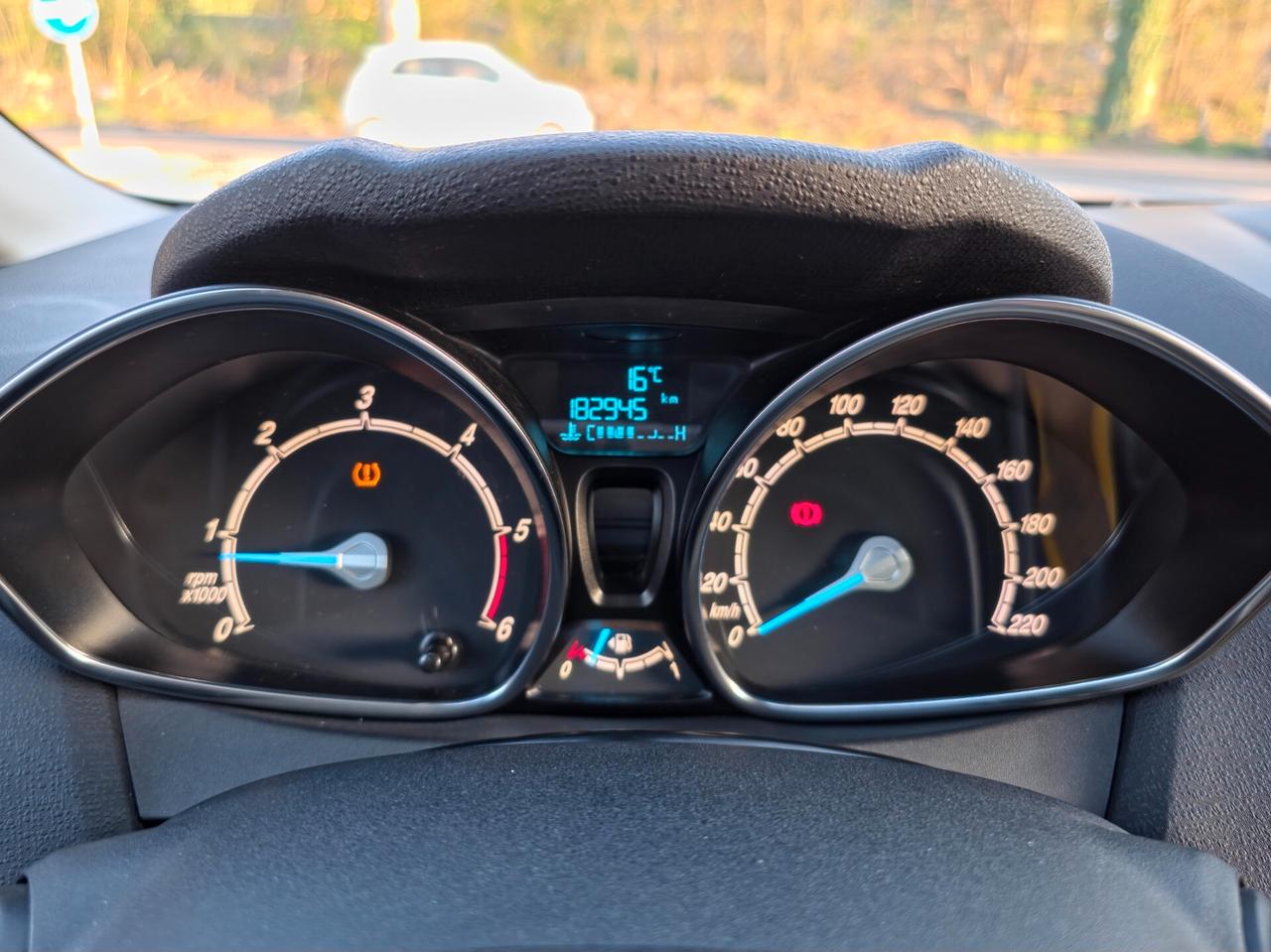 Ford Fiesta 1.5 TDCi 75CV 5 porte 2015-E5B Manuale NEO