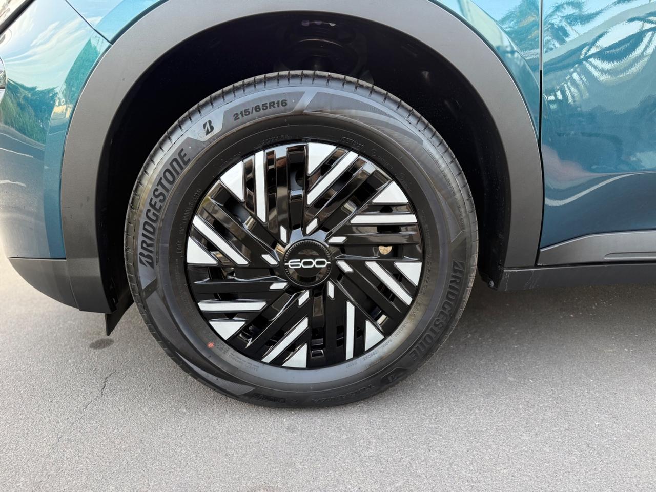 Fiat 600 Hybrid 110 CV DCT MHEV ICON KM 0