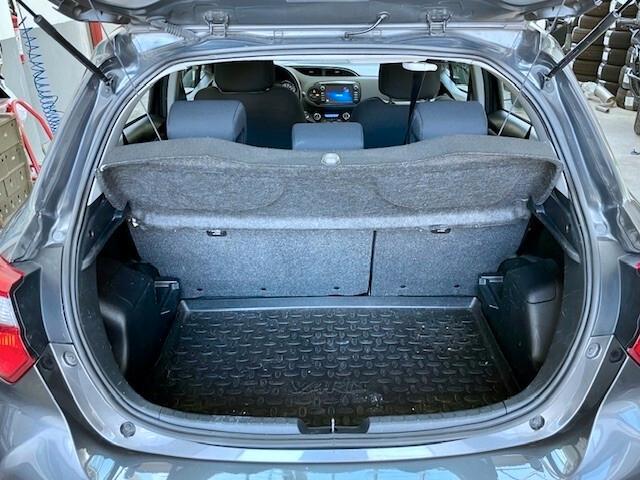 Toyota Yaris 1.5 Hybrid 5 porte Business Garanzia 12M