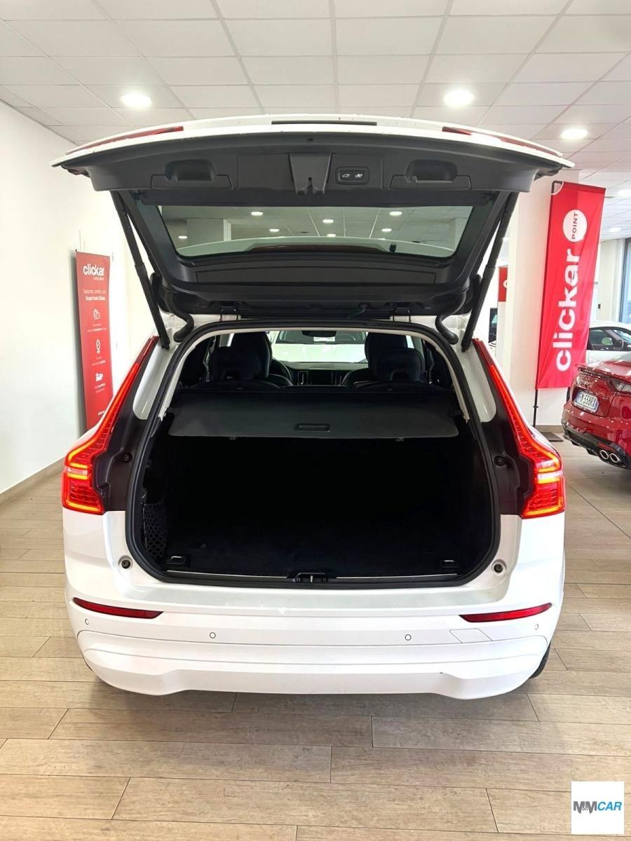 VOLVO - XC60 - Scegli Versione