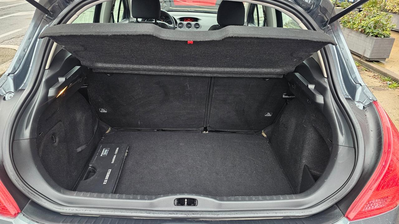 Peugeot 308 1.6 HDi 90CV 5p. Tecno