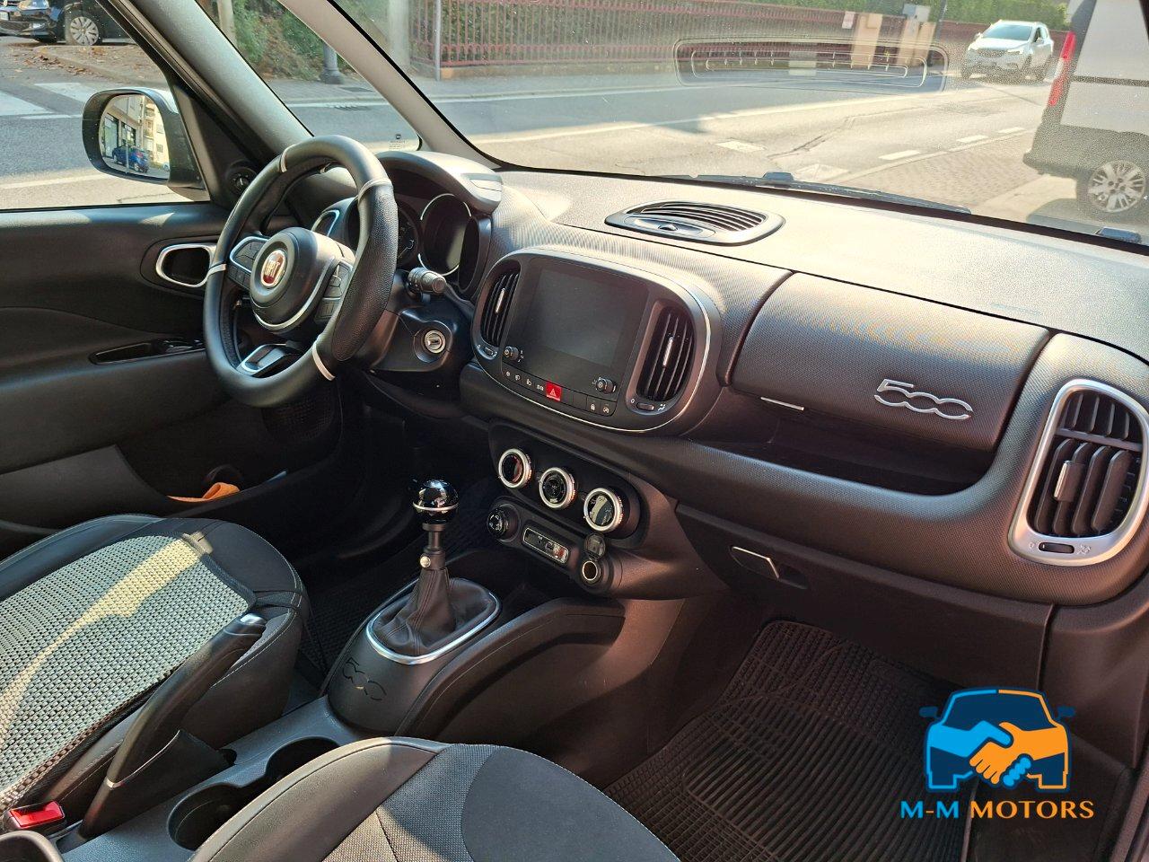 FIAT 500L cross per neo patentati