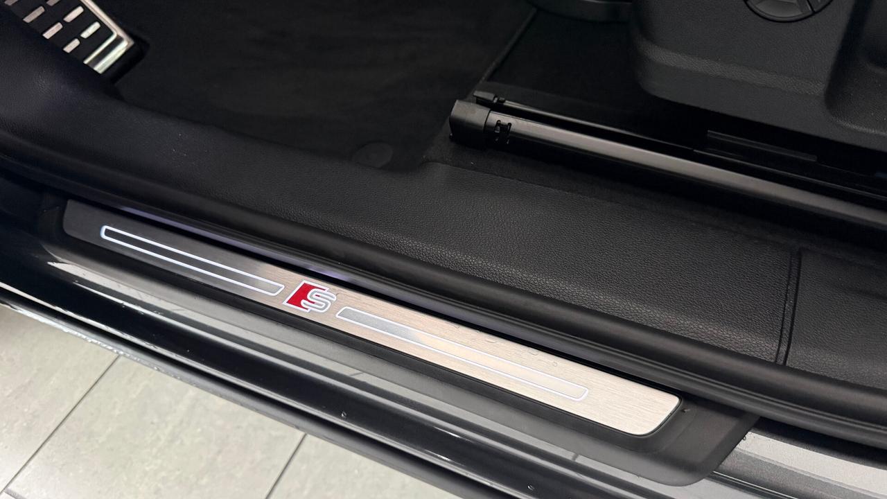 AUDI Q3 SPORTBACK TETTO S LINE S-TRONIC