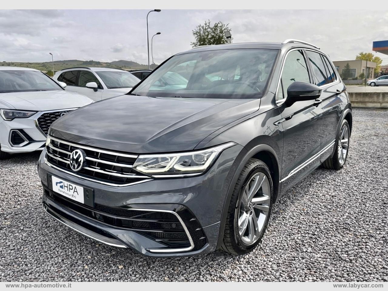 VOLKSWAGEN Tiguan 2.0TDI R-LINE FULL LED NAVI AID ACTIVE INFO DISPLAY PELLE RETROCAMERA
