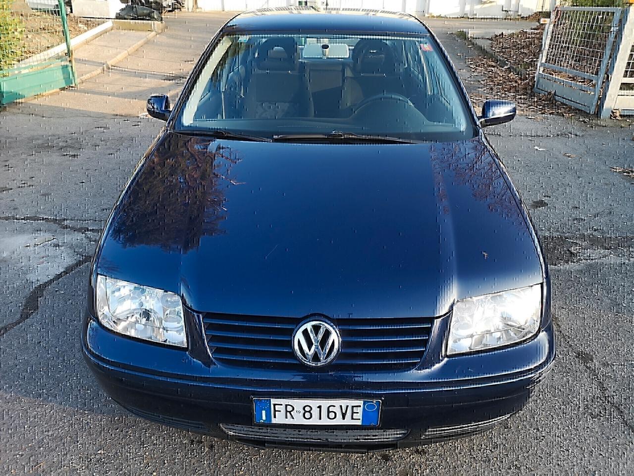 Volkswagen Bora 1.6 16V cat Trend line GPL