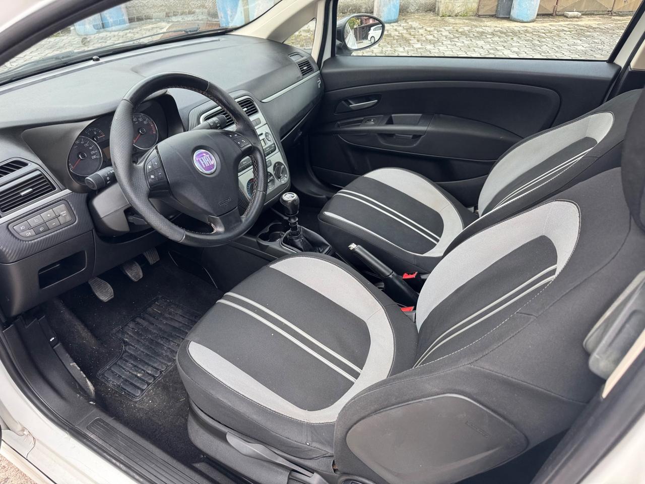 Fiat Grande Punto 1.4 3 porte Sport neopatentato