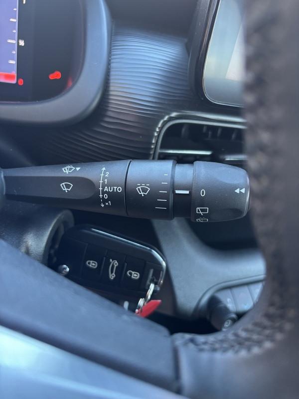 Jeep Avenger 1.2 turbo Altitude fwd 100cv LED-APP CONNECT-17"