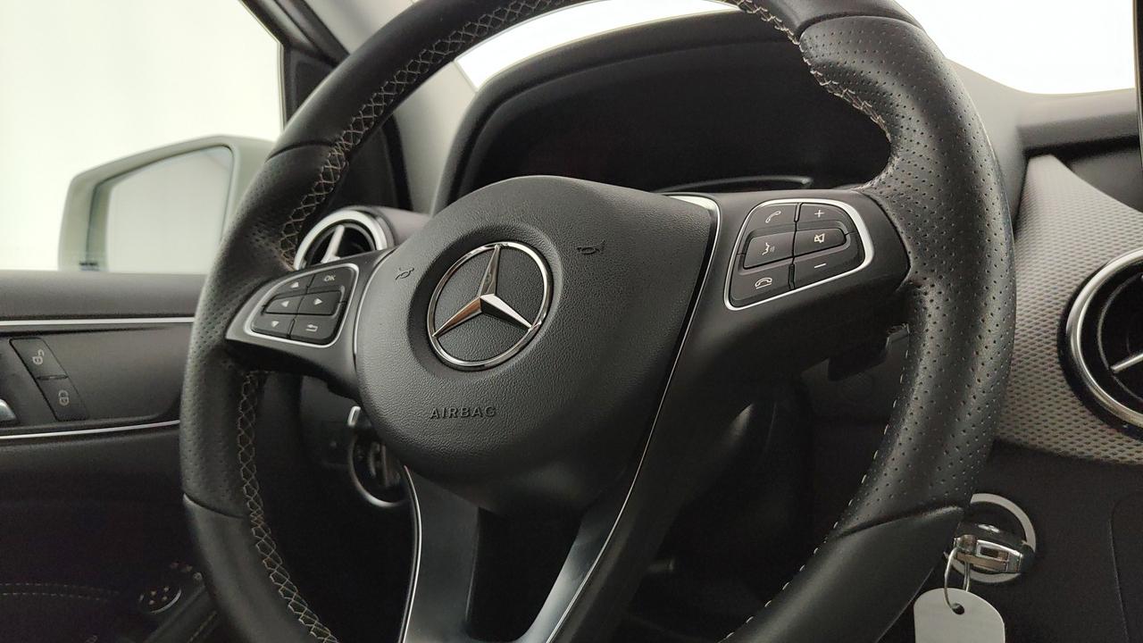 Mercedes-Benz B 180 Sport Tech