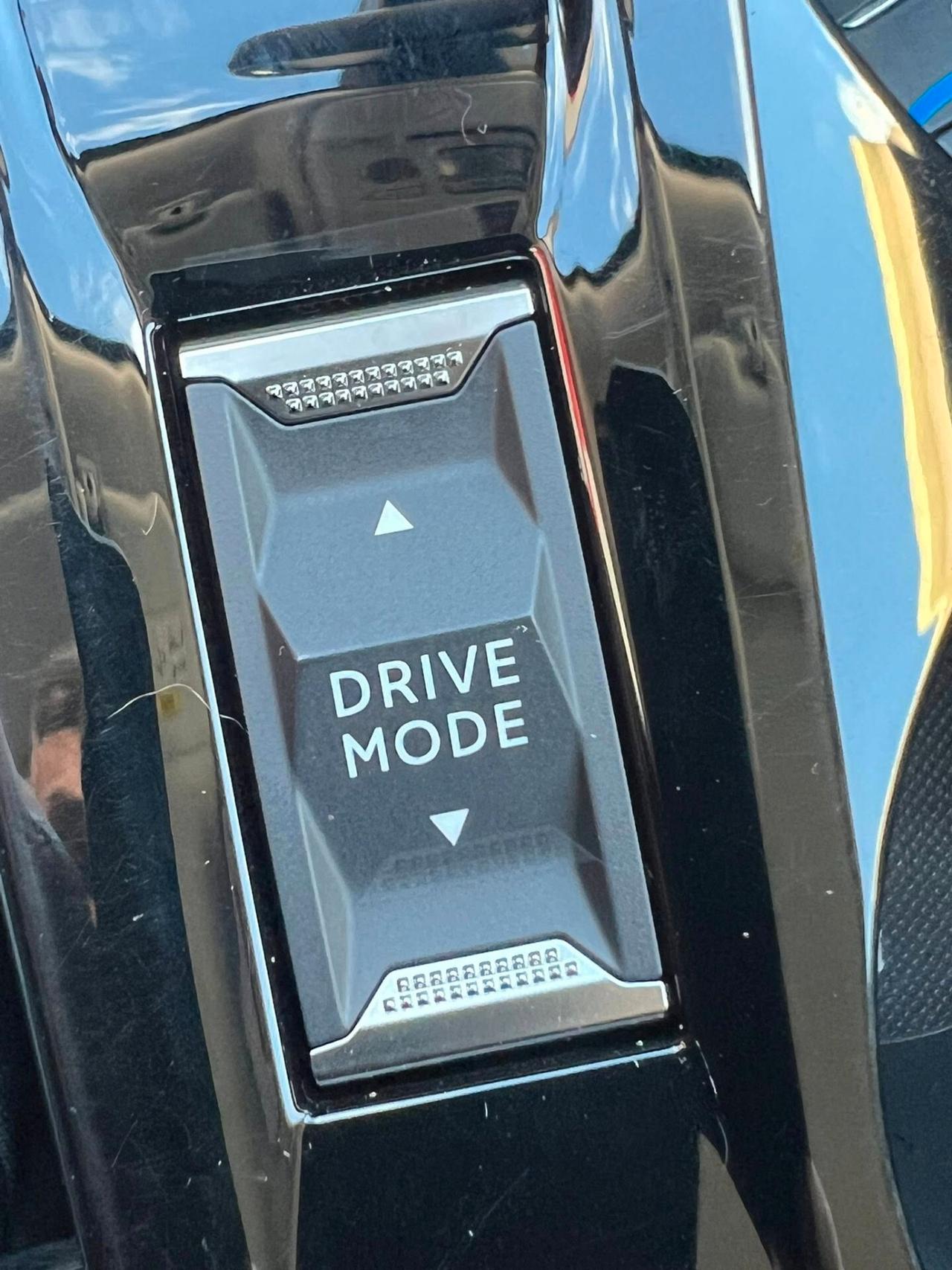 Peugeot 2008 BlueHDi 110 S&S Allure Pack