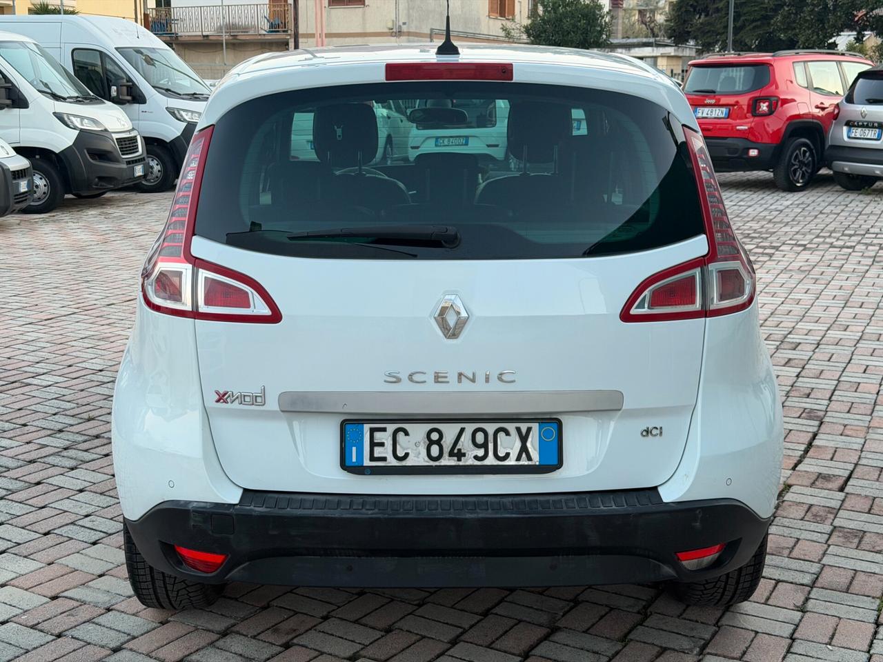 Scénic 2.0 dCi 150CV Proactive Luxe (automatica)