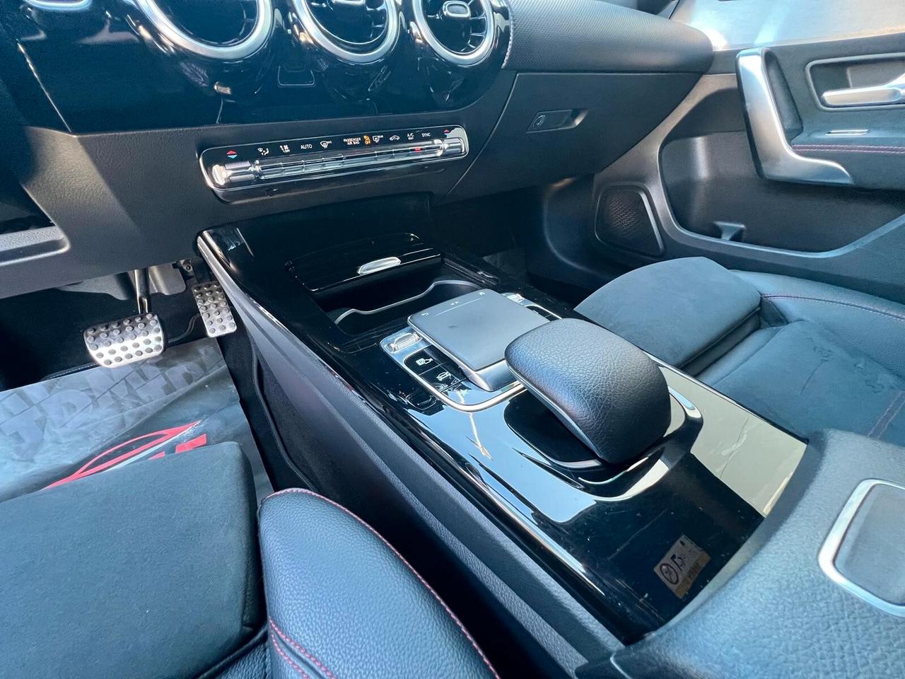 Mercedes-benz A 250 Premium 224 cv