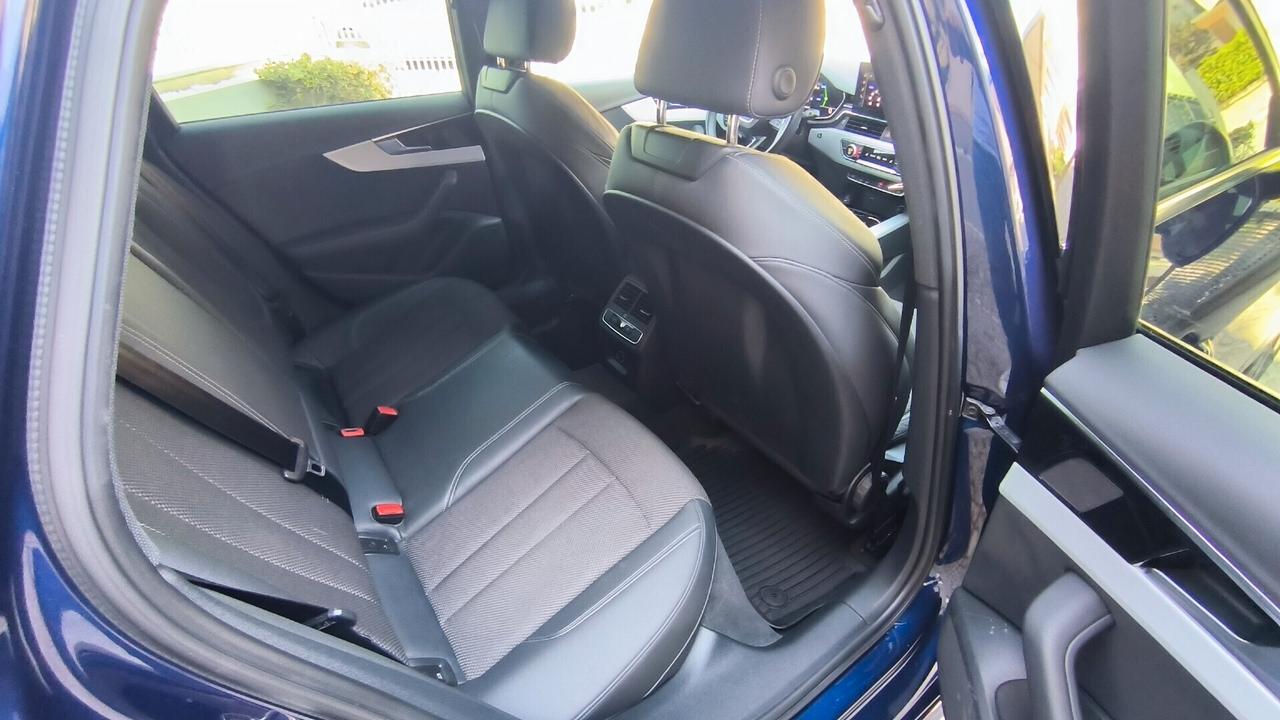 Audi A4 Avant 40 TDI S tronic S line edition