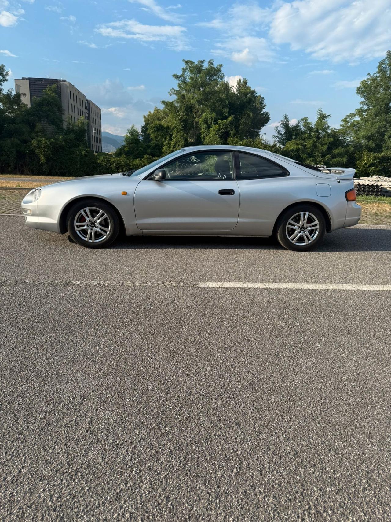 Toyota Celica 1.8i 16V cat Coupé Plus