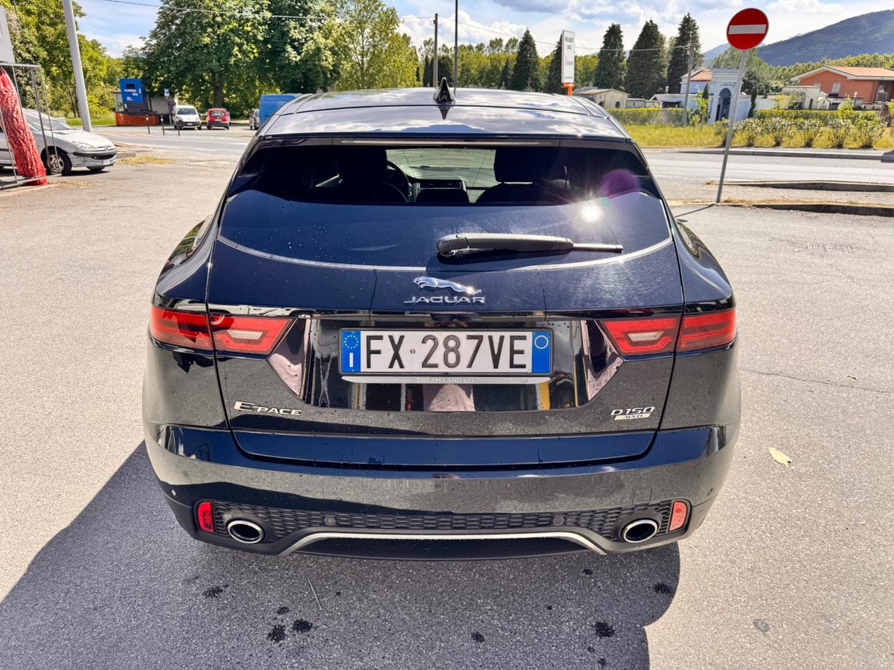 Jaguar E-Pace 2.0D 150 CV R-Dynamic SE 4x4 automatica pelle