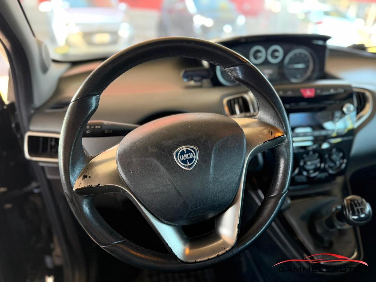 Lancia Ypsilon 1.2 Silver 69CV