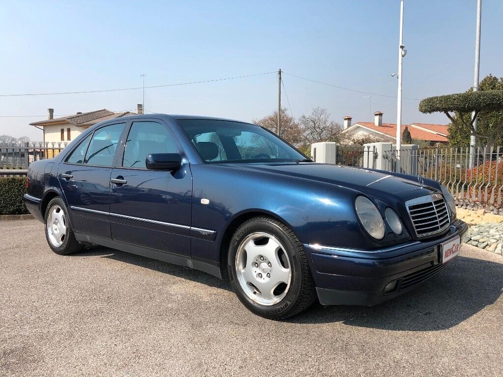 Mercedes-Benz E 200 cat Avantgarde 4 porte