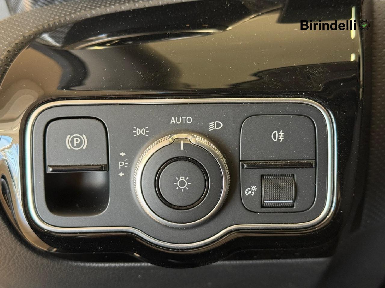 Mercedes-Benz Classe A (W177) - A 180 d Automatic Progressive Advanced