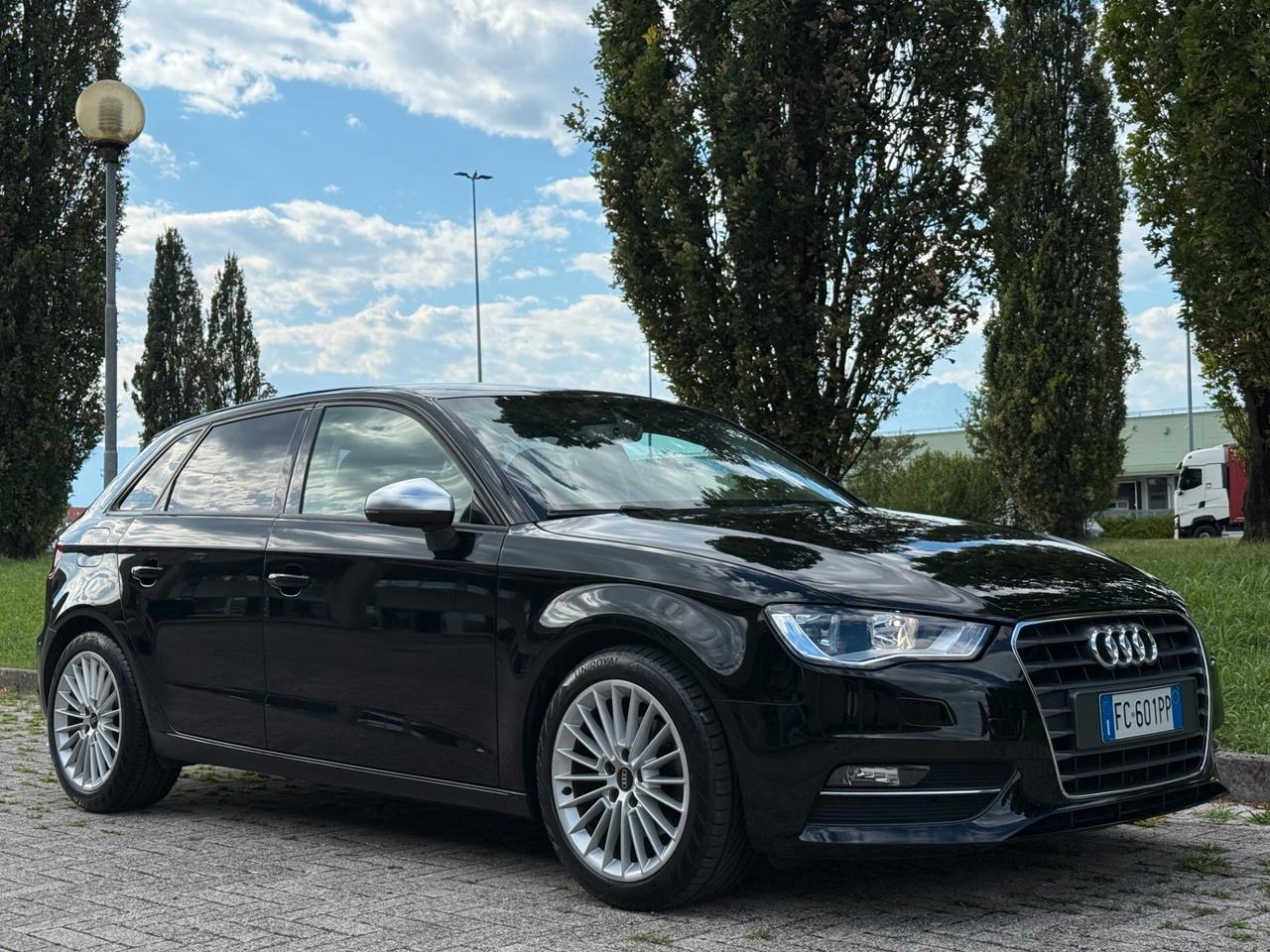Audi A3 2.0 TDI 150 CV clean diesel Ambition