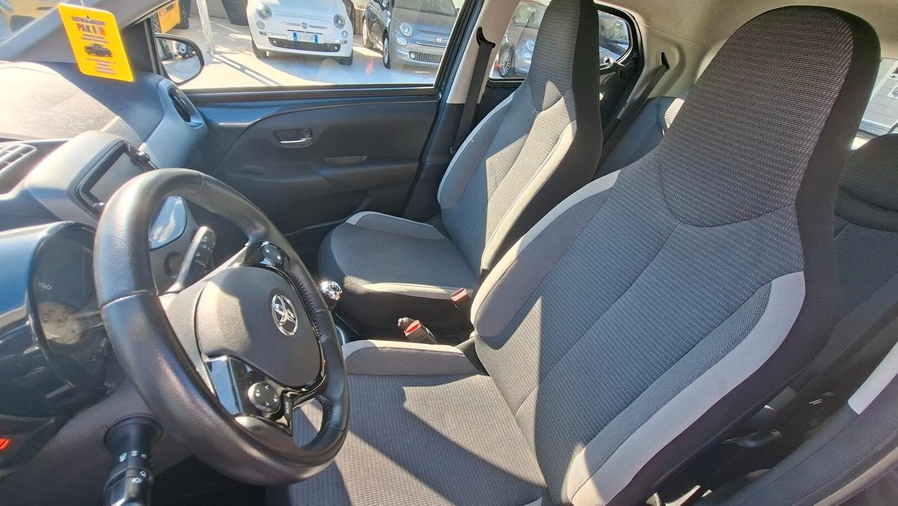 Toyota Aygo Connect 1.0 VVT-i 72 CV 5 porte 2021