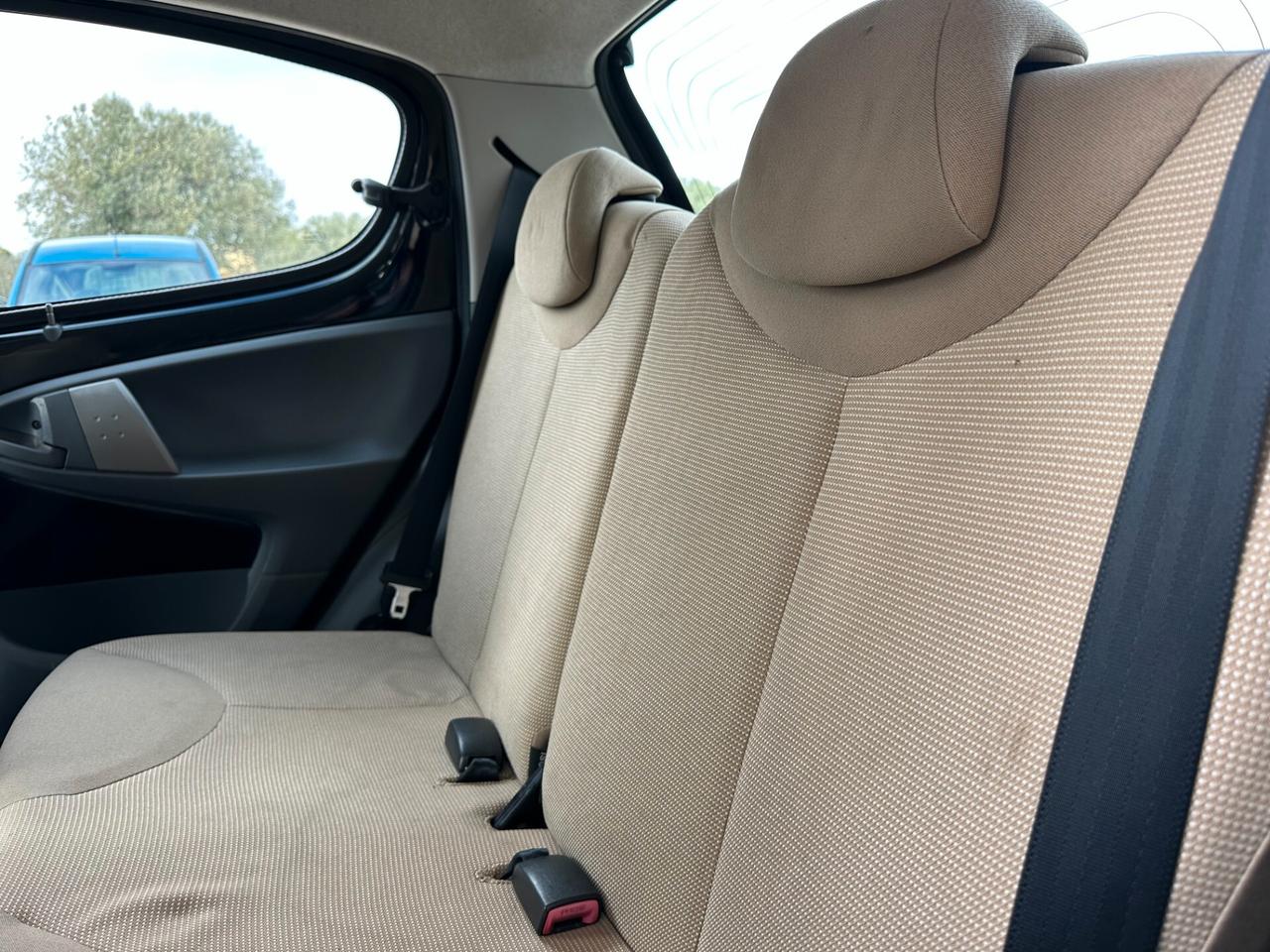 Peugeot 107 1.0 68CV 5p. Sweet Years