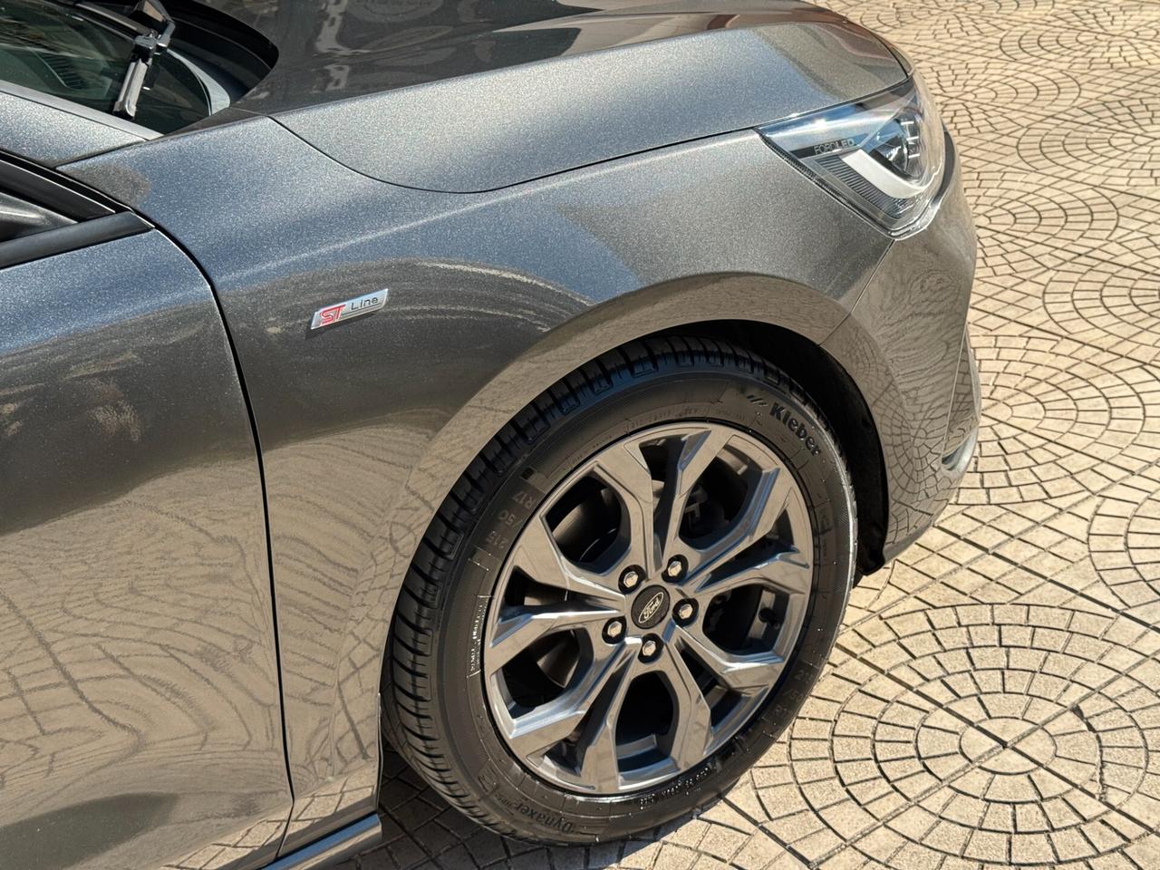 FORD FOCUS 1.5 ECOBLUE 120CV ST LINE AUTOMATICA