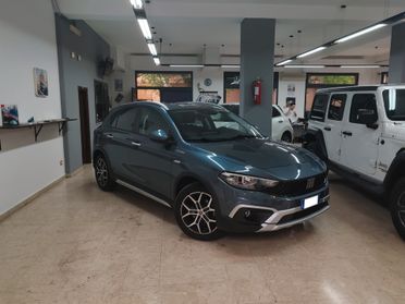 Fiat Tipo 1.6 Mjt S&S 5 porte Cross Vari colori