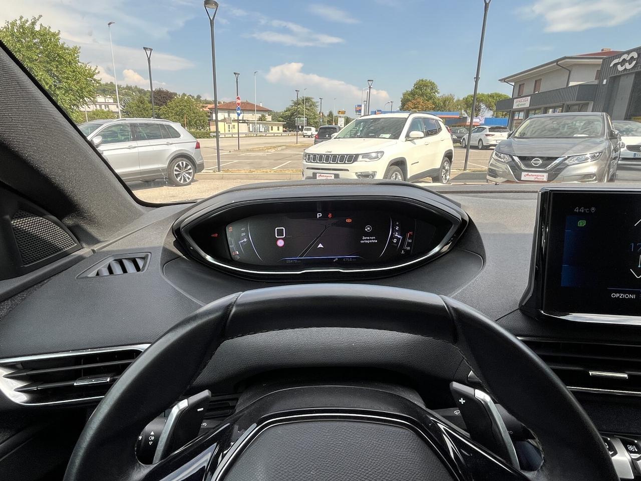 PEUGEOT 3008 1500 HDI 130 CV AUT. ALLURE