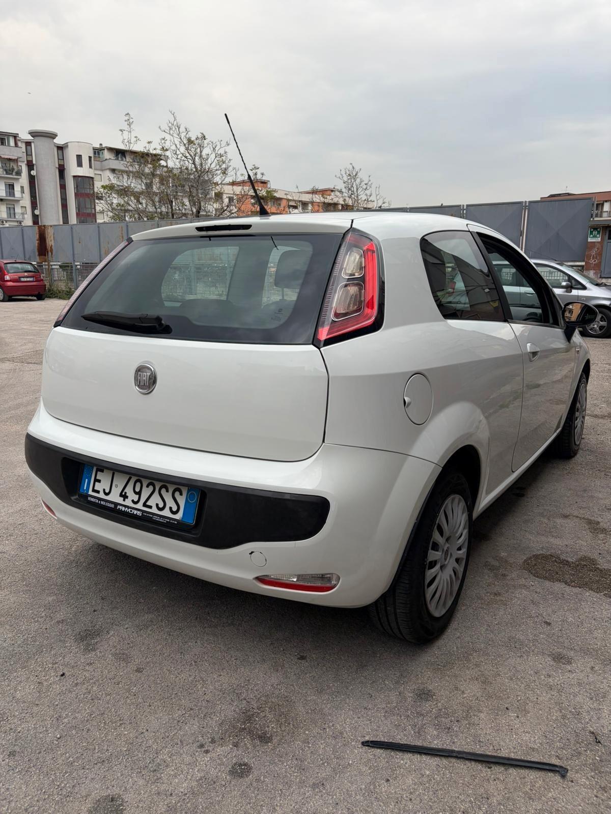 Fiat Punto Evo 1.2 3P SES DYNAMIC GPL VALIDO FINOA L 2030