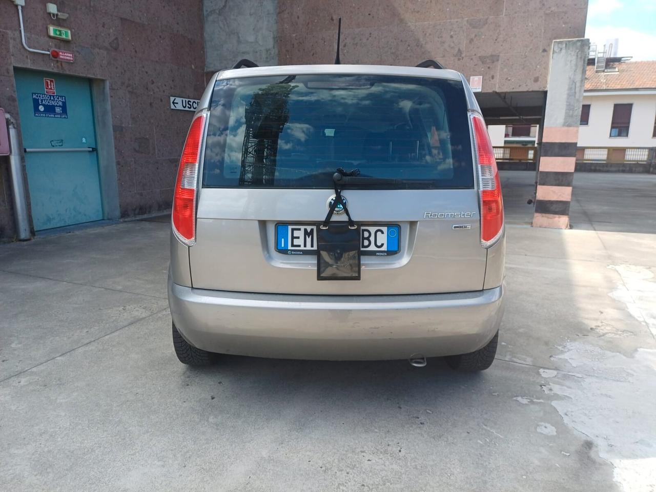 Skoda Roomster 1.2 TDI CR 75CV Ambition