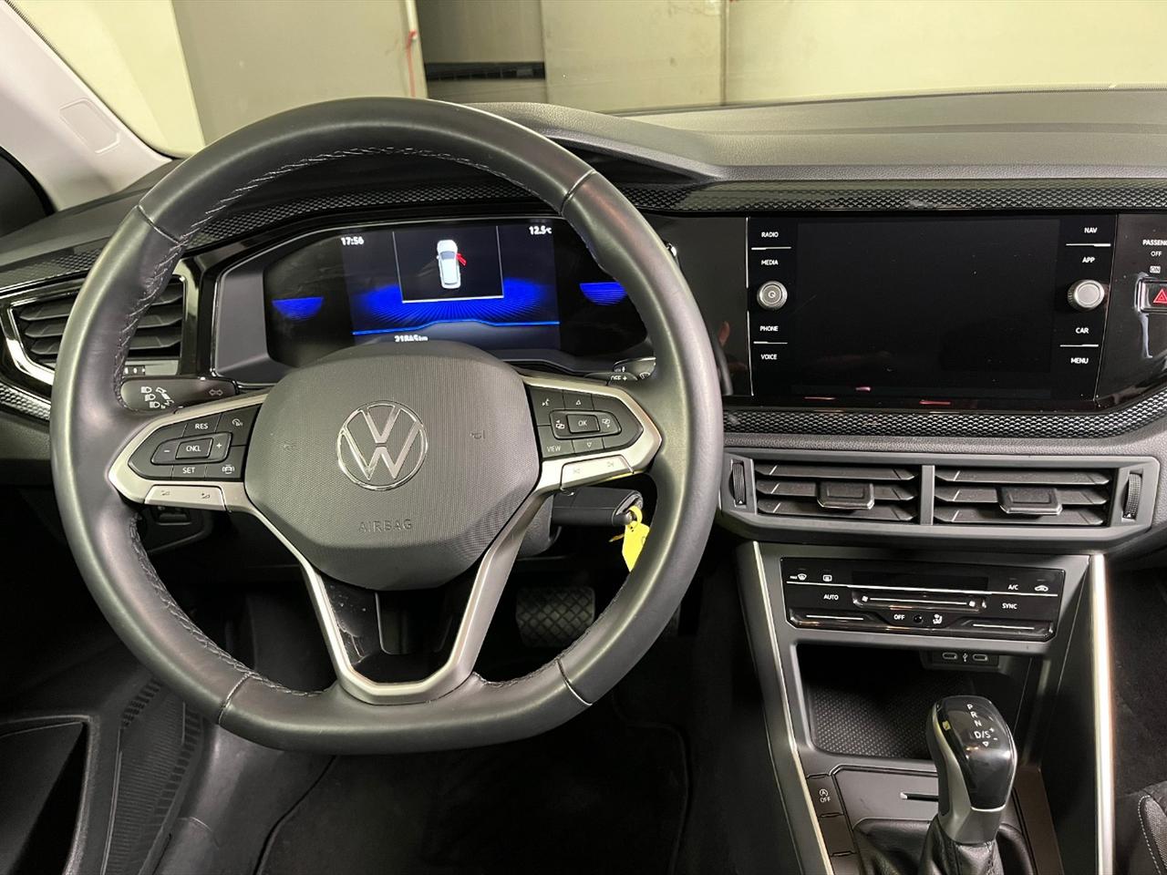 Volkswagen Polo 1.0 tsi life 95cv dsg