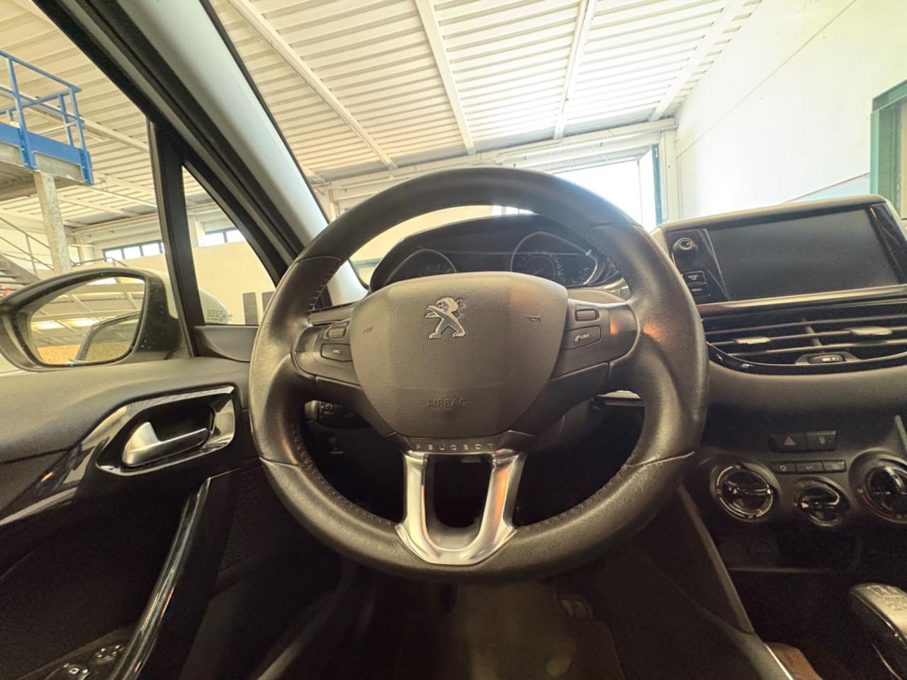 Peugeot 208 1.2 82CV 2013 Ok per neopatentati