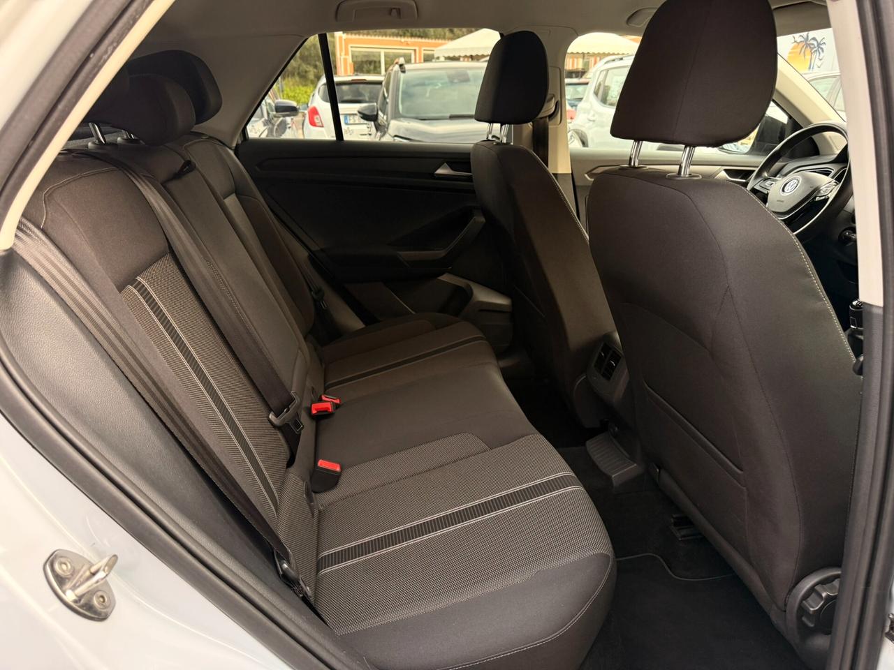 Volkswagen T-Roc 1.6 TDI 116CV - 2019