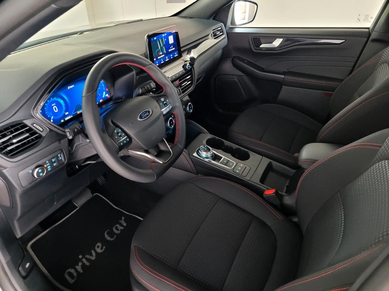 Ford Kuga 2.0 D ST-LINE AUT. CARPLAY FULL-LED NAVIGATORE