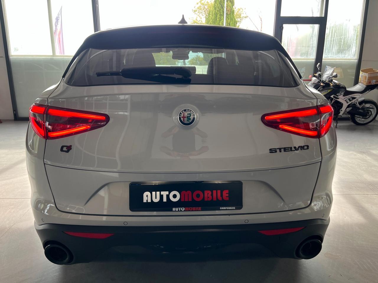 Alfa Romeo Stelvio 2.2 Turbodiesel 190 CV AT8 Q4 Sprint