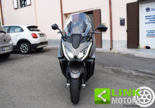 KYMCO AK 550 premium