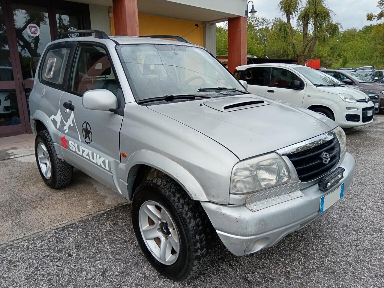 Suzuki Grand Vitara 2.0 TD 4X4 AUTOCARRO 2 POSTI