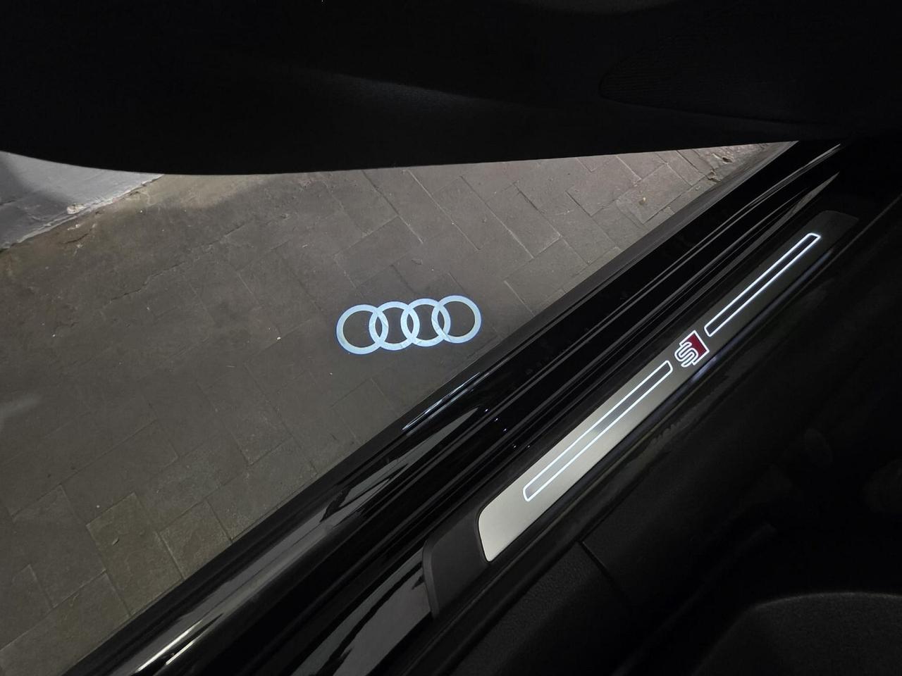 Audi A3 35 TFSI S tronic- allestimento S line