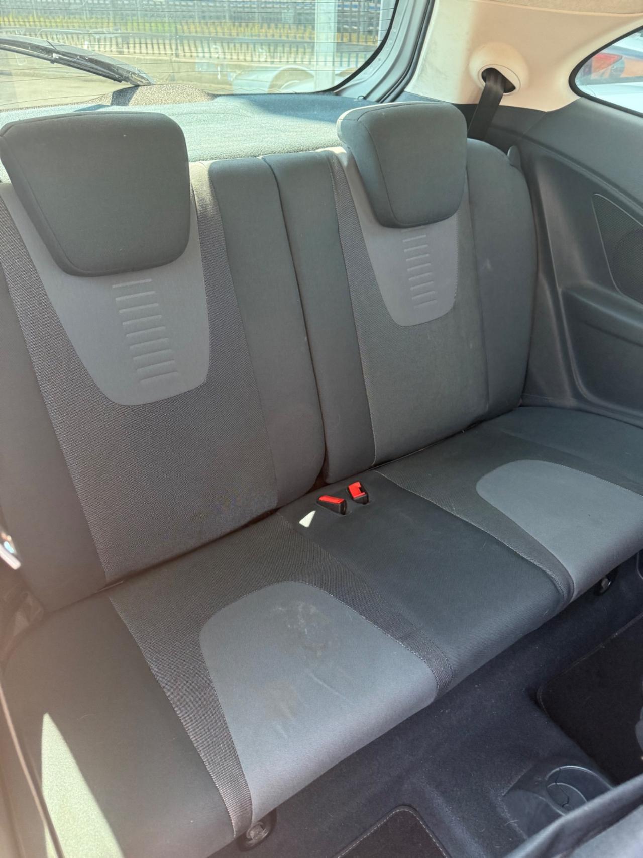 Ford Ka Ka+ 1.2 8V 69CV Titanium