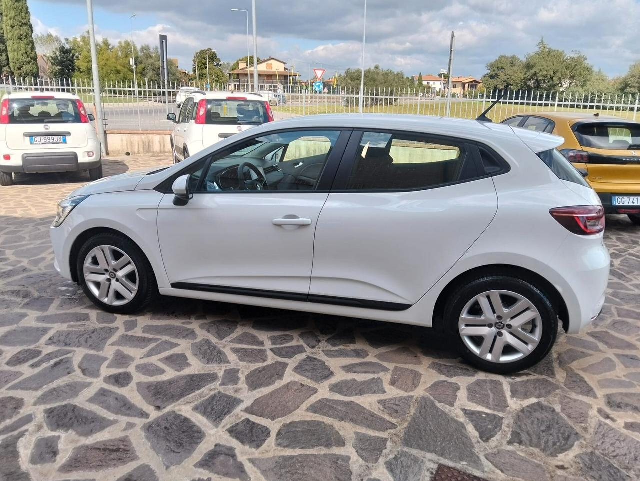 Renault Clio TCe 100 CV 5 porte Business