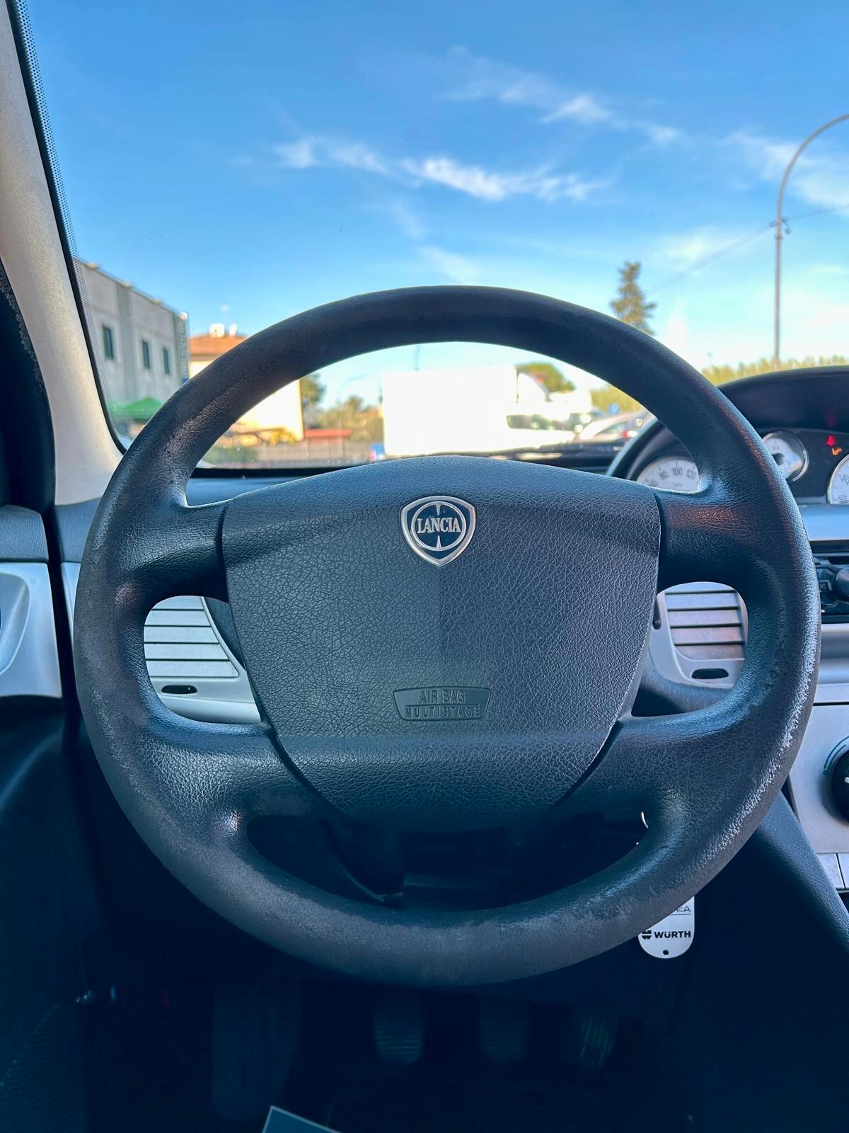 Lancia Ypsilon 1.4 E-Collection Ecochic GPL