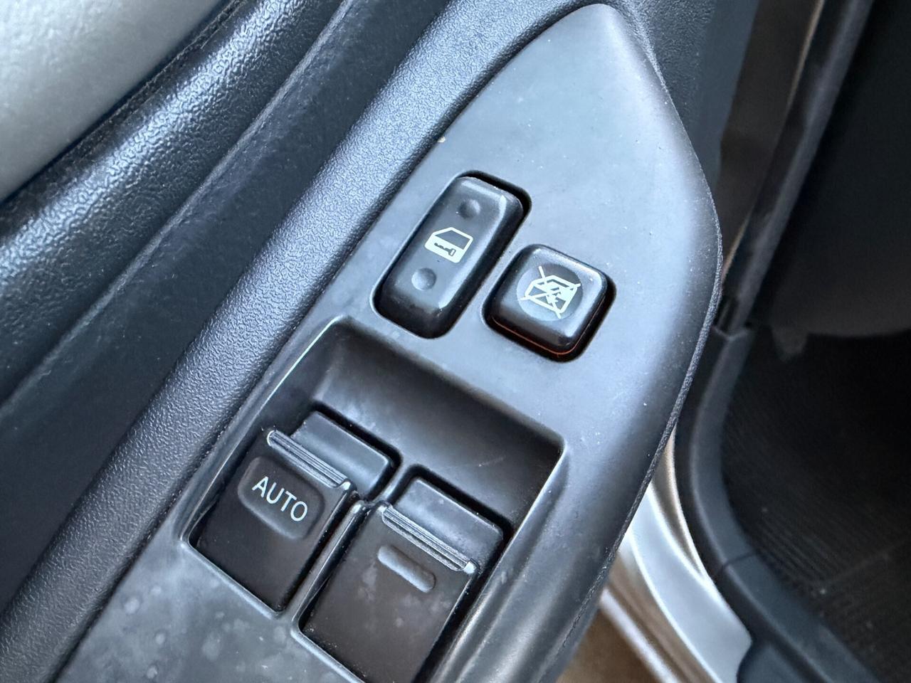 Toyota Yaris 1.3i benzina euro4