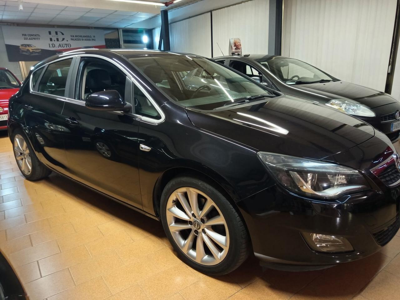 Opel Astra 1.7 CDTI 125CV 5 porte Cosmo ok neopatentati