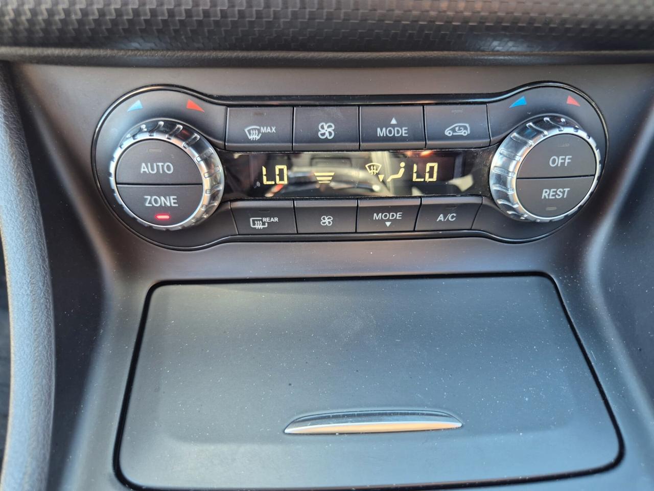 Mercedes-benz A 180 CDI BlueEFFICIENCY Automatic Premium