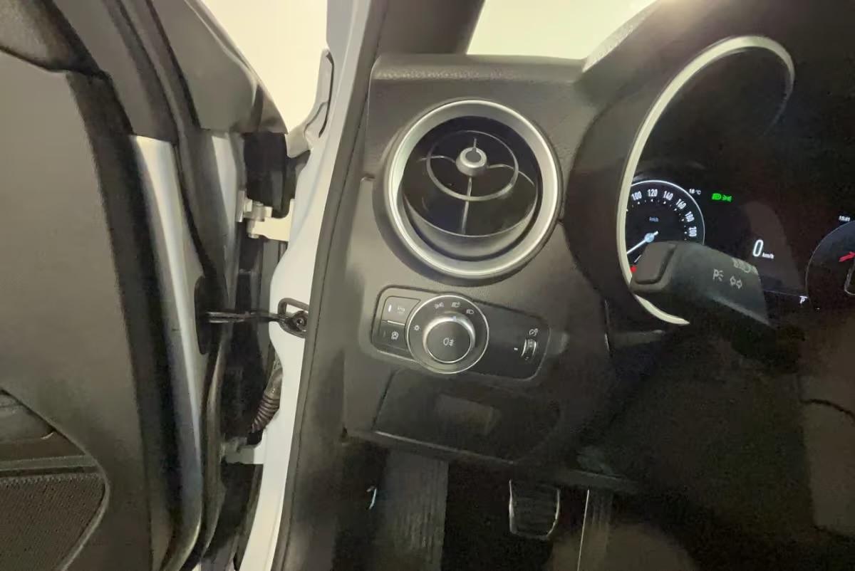 Alfa Romeo Stelvio 2.2 Turbodiesel 210 CV AT8 Q4 Competizione