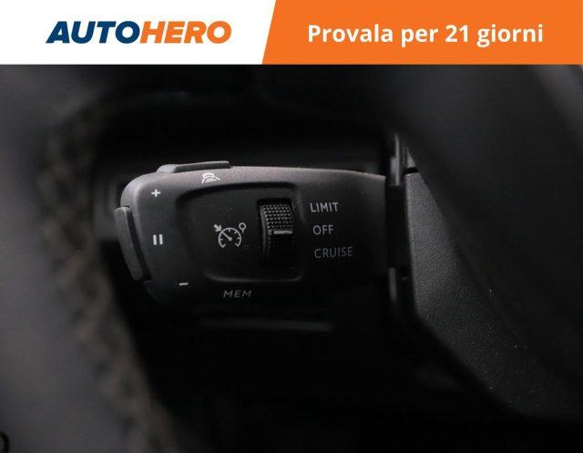 PEUGEOT 3008 Hybrid 225 e-EAT8 Allure Pack