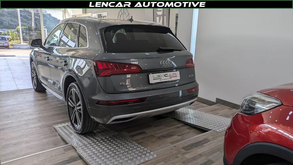 Audi Q5 Sport 2.0 TDI