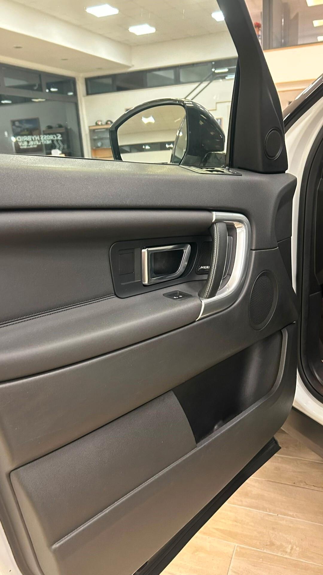 Land Rover Discovery Sport 2.0 TD4 150 CV HSE