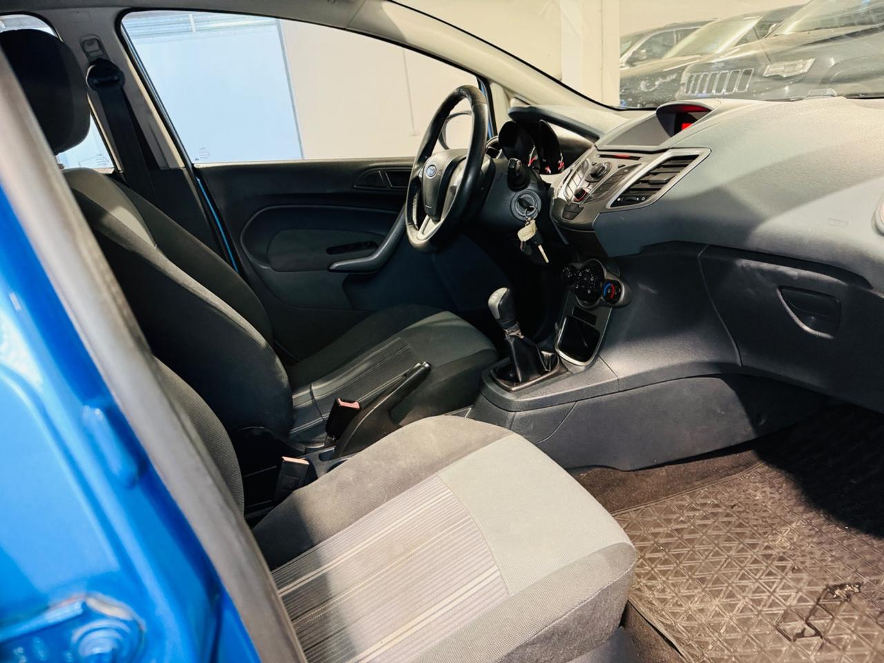 Ford FIESTA 1.2 BENZINA*82CV*NEOPATENTATI*5 PORTE